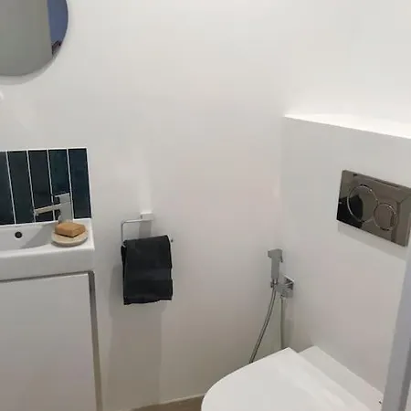 Marina Apartment *